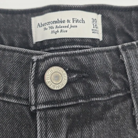 Abercrombie & Fitch Black Women's Jeans - Picture 2 of 5
